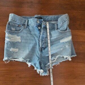 Aeropostale "Boyfriend Short" size 12